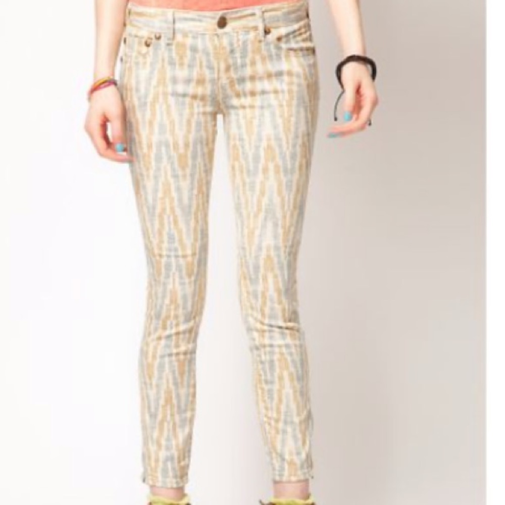 Like new Free people jeans sz 26